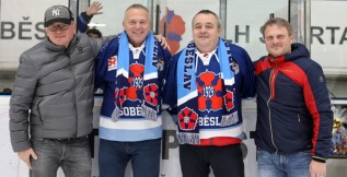 Zástupci Spartaku Soběslav ocenili bývalé hráče Vladimíra Drachovského a Zdeňka Šťastného