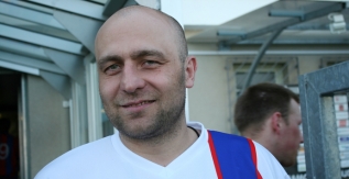 Stal se ze mě Jihočech, říká Tomáš Vak, jenž se momentálně živí hokejem v Kazachstánu