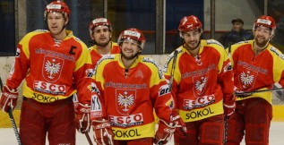 Milevský Pešta a Šimoník s Gábou z Radomyšle vystříleli body venku. Jen Hluboká zabrala doma