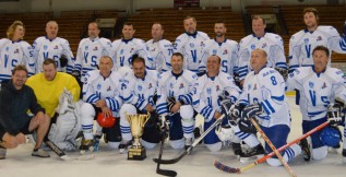 U Jordánu se poměřil tucet veteránských týmů. Celkovými vítězi se stali domácí „vodníci“