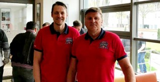 Čeští veteráni obhájili stříbro mezi světovými legendami. Filip Turek nasázel Švédům čtyři góly