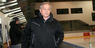 Sokol Radomyšl v dohrávce Krajské ligy na domácím ledě přetlačil oslabené Milevsko