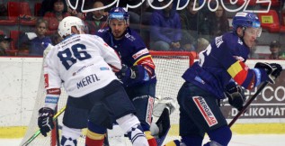 Hattrick Michala Vondrky vynesl Motoru pouze bod. Plzeň brala prémii v prodloužení  