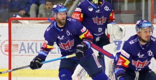 Navrátilec Jiří Novotný předstihl v Motoru nedávné rekordmany Vondrku a Špergra