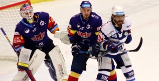 Motor nedotáhl náskok brněnské Komety. Nepomohla ani dlouhá power play