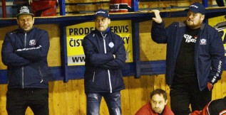 Český Krumlov v dohrávce 6. kola nasázel desítku Strakonicím a vrátil se na druhou příčku