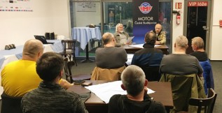 Stanislav Bednařík a Jaroslav Modrý debatovali s fanoušky přes tři hodiny