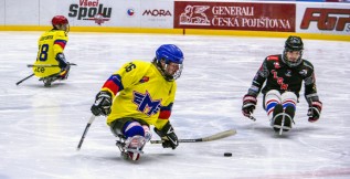Para hokejisté Motoru posbírali ve Zlíně a Olomouci debakly, ale i cenné zkušenosti