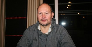 Hráči jsou disciplinovaní a pracují. Zatlačíme ještě na fyzičku, říká písecký kouč Milan Mazanec