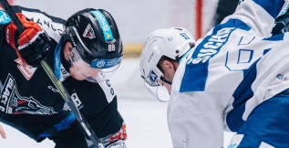 Akademici v Plzni potřetí zdolali Jihočechy a zatřásli jejich vedoucím postavením 