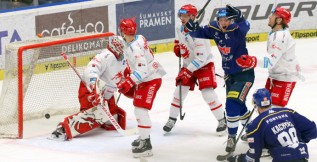 Jihočeši srovnali sérii. Ocelářům nepomohl letecký přesun, ani změna v brankovišti 