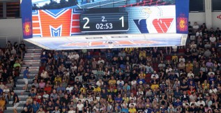 Banes Motor zopakoval výsledek starý třináct let. V letní premiéře vyhrál nad Slovanem 2:1