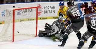 Prolog extraligové sezony se v Budvar aréně vydařil Jihočechům. Nenechali soupeře skórovat