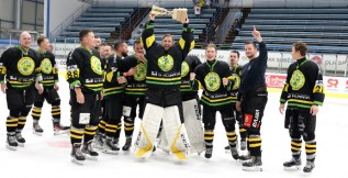 Putovní trofej z Memoriálu Pavla Háka nezůstala v Soběslavi. Odvezl ji popovický Slavoj