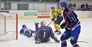 Č. Krumlov vyprášil Hlubokou, prodlužovalo se lužnické derby. Kraj patřil domácím