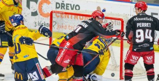 Budějovičtí našli v Hradci Králové jediného střelce. Třikrát inkasovali v oslabení