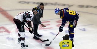 Z předehrávky úvodního kola extraligy v Budvar aréně si odvezla body Sparta