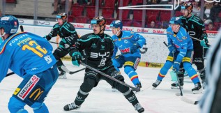 Modré dresy nepřinesly štěstí. Jihočeši v extralize poprvé zůstali bez bodu 